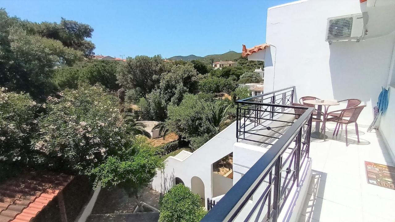 Dea Del Mare Complex In Front Of The Sea. Villa Kap Sounion